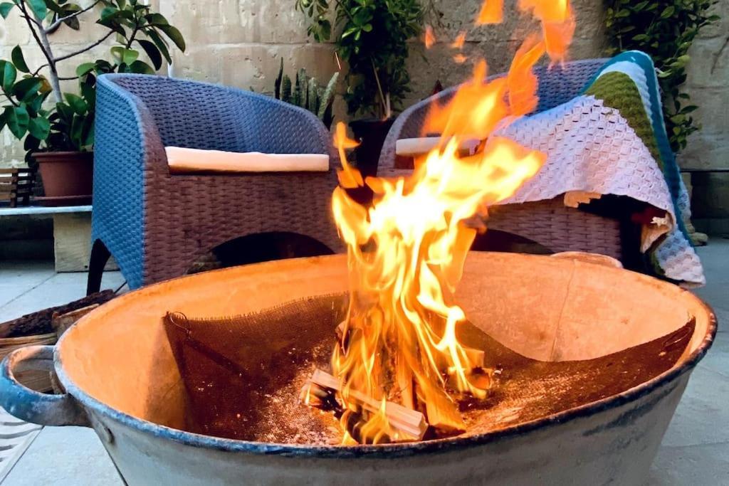 Free Breakfast, Pool, Spacious Aircon Hideaway Leilighet Mosta Eksteriør bilde